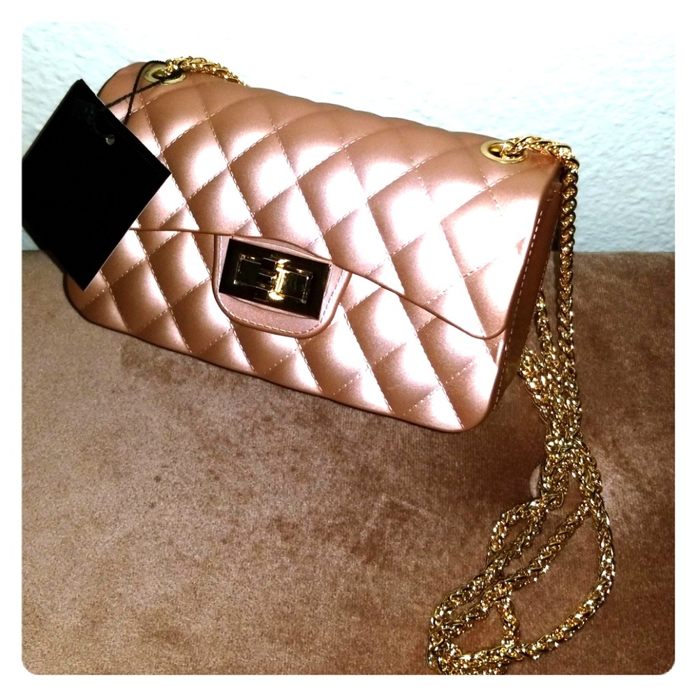 Sale💕Soft Rose Color/Quilted Detail/Chain